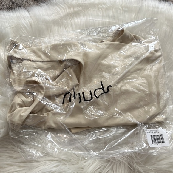 Nuuds WOMEN'S LONG SLEEVE SCOOP BODYSUIT - Picture 2 of 2